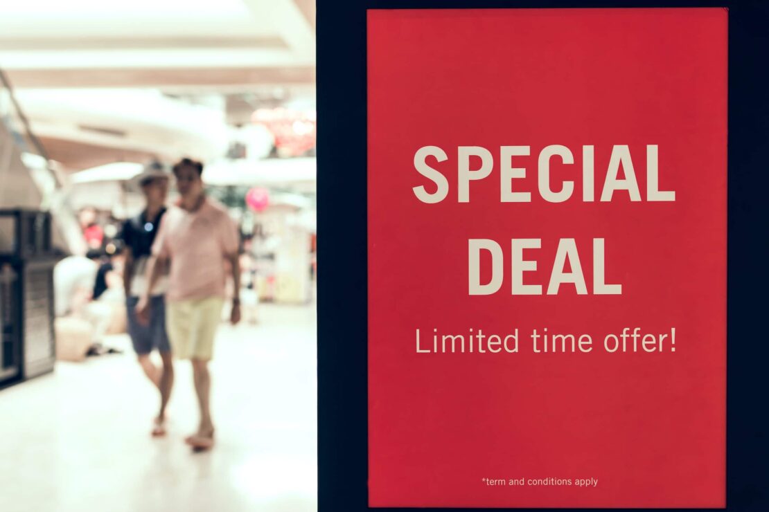 Why You Can’t Ignore Your Past Customers This Black Friday… or Any Other Friday 📆